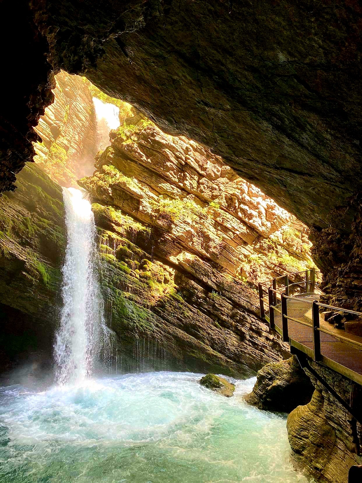 Hiking by the Thur Waterfalls in Toggenburg - Chris and Lene on Tour